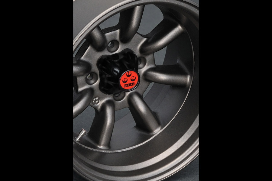 1/6スケール「RSワタナベ8スポークホイール」新色登場 1/6スケール「RSワタナベ8スポークホイール」新色登場