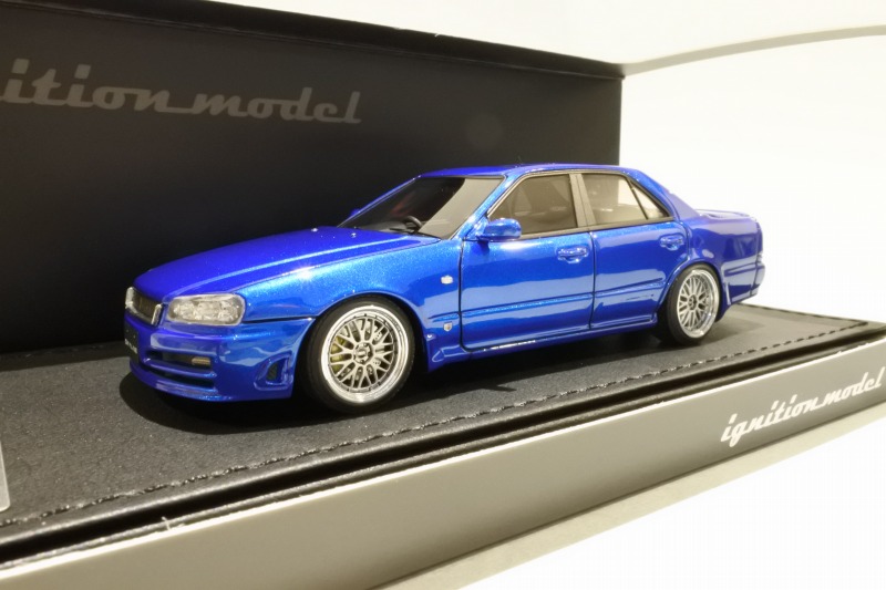 期間限定30%OFF! イグニッションモデル1/18CALSONICSKYLINE (#12