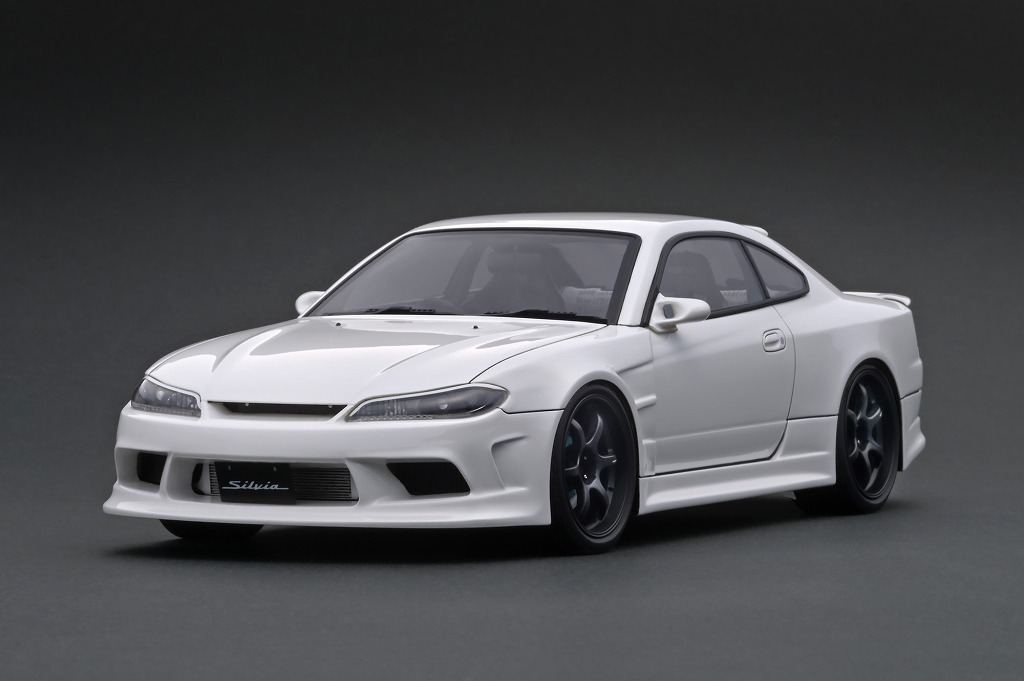 1/18 スケール「VERTEX S15 シルビア ホワイト」カラーサンプル 1/18 スケール「VERTEX S15 シルビア ホワイト」カラーサンプル