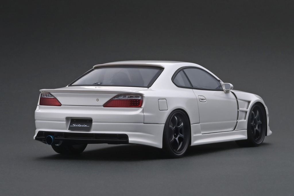 1/18 スケール「VERTEX S15 シルビア ホワイト」カラーサンプルUP