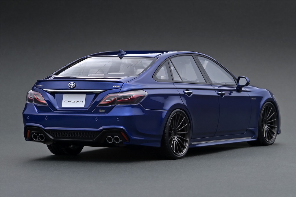 1/18スケール「クラウン（220）3.5L RSアドバンス」各種 正式