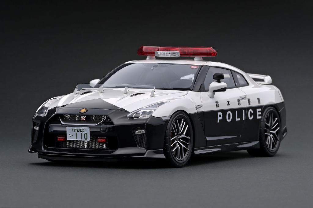 Amazon.co.jp: 1/18 GT-R R35 警視庁仕様 : おもちゃ