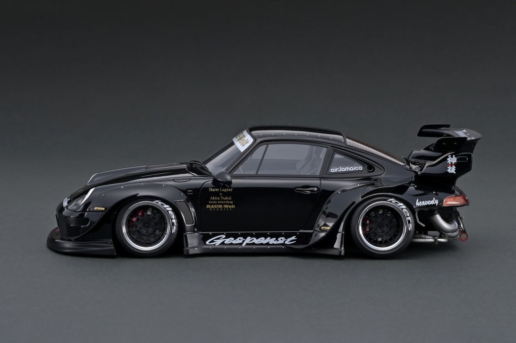 発売間近！新製品ピックアップ「1/18 スケール RWB 993」各種