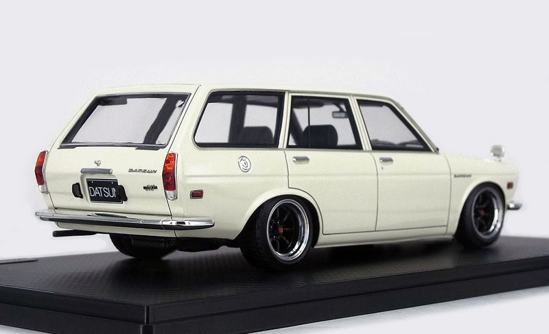 カラーサンプルUP:1/18 ダットサン 510ブルーバード ワゴン カラーサンプルUP:1/18 ダットサン 510ブルーバード ワゴン