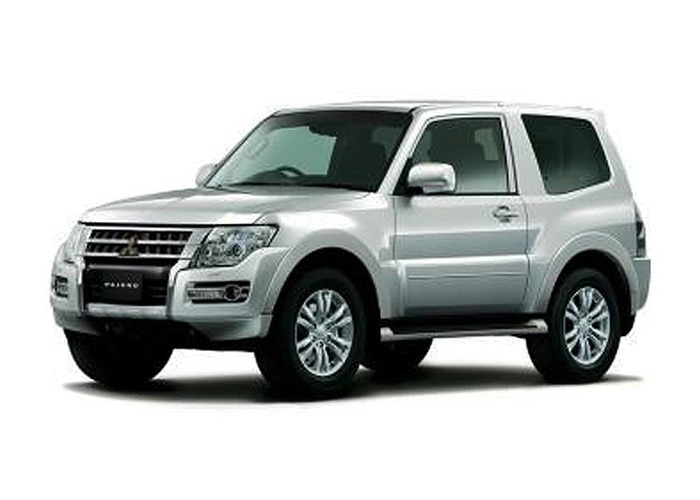 モーターヘリックスから1/18 スケール 新製品「三菱パジェロ 」全9種を