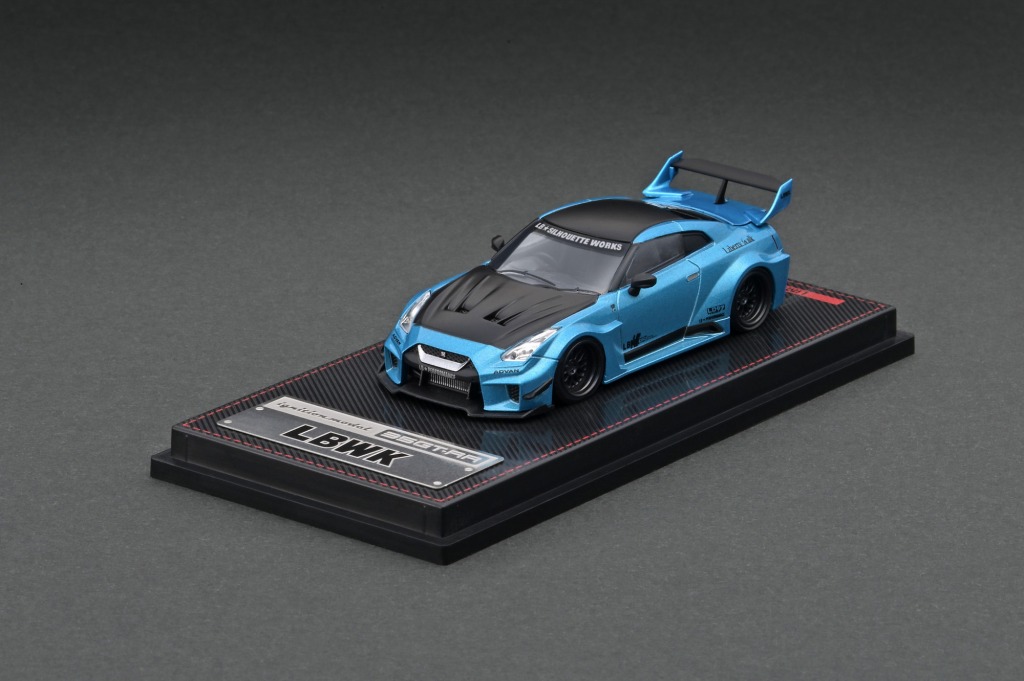 イグニッションモデル　1/43  #0308 イグニッションモデル 1／43スケール VERTEX EDGE S15 SILVIA