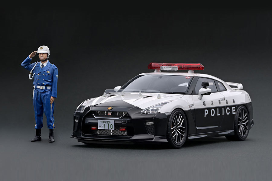 告知:1/18フィギュア付「覆面パトカー クラウン (GRS214)」10/4 告知:1/18フィギュア付「覆面パトカー クラウン (GRS214)」10/4