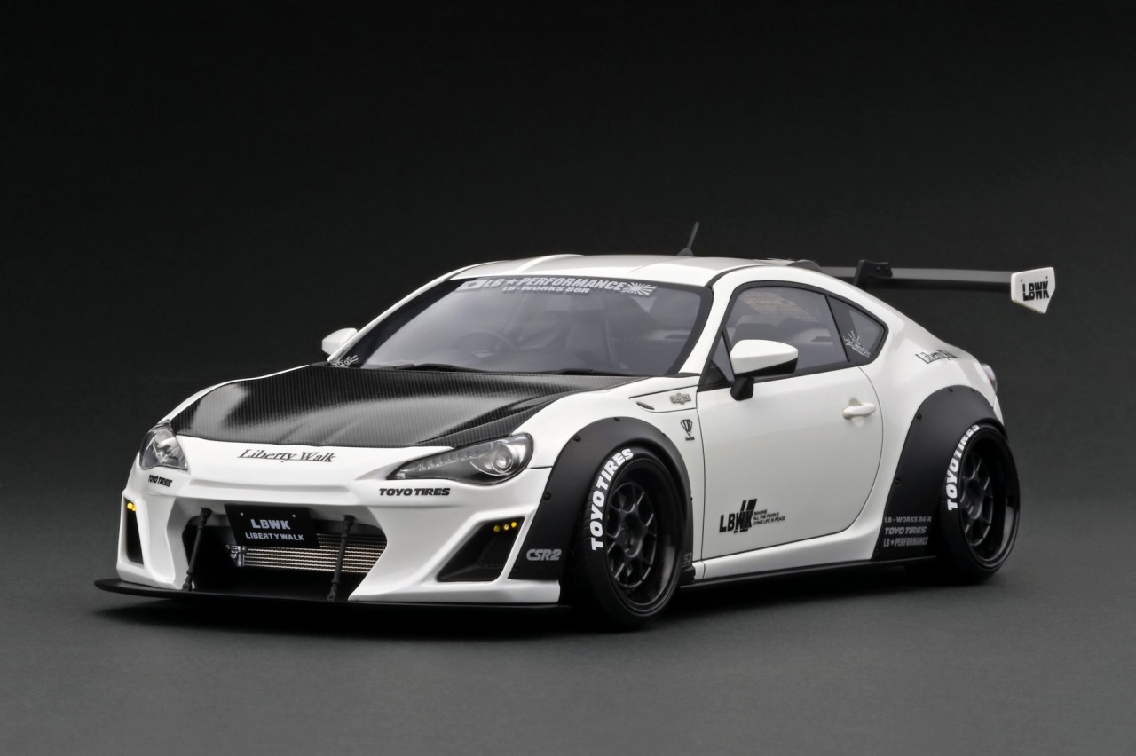 1/18 スケール「LB ☆ nation TOYOTA 86」カラーサンプルUP