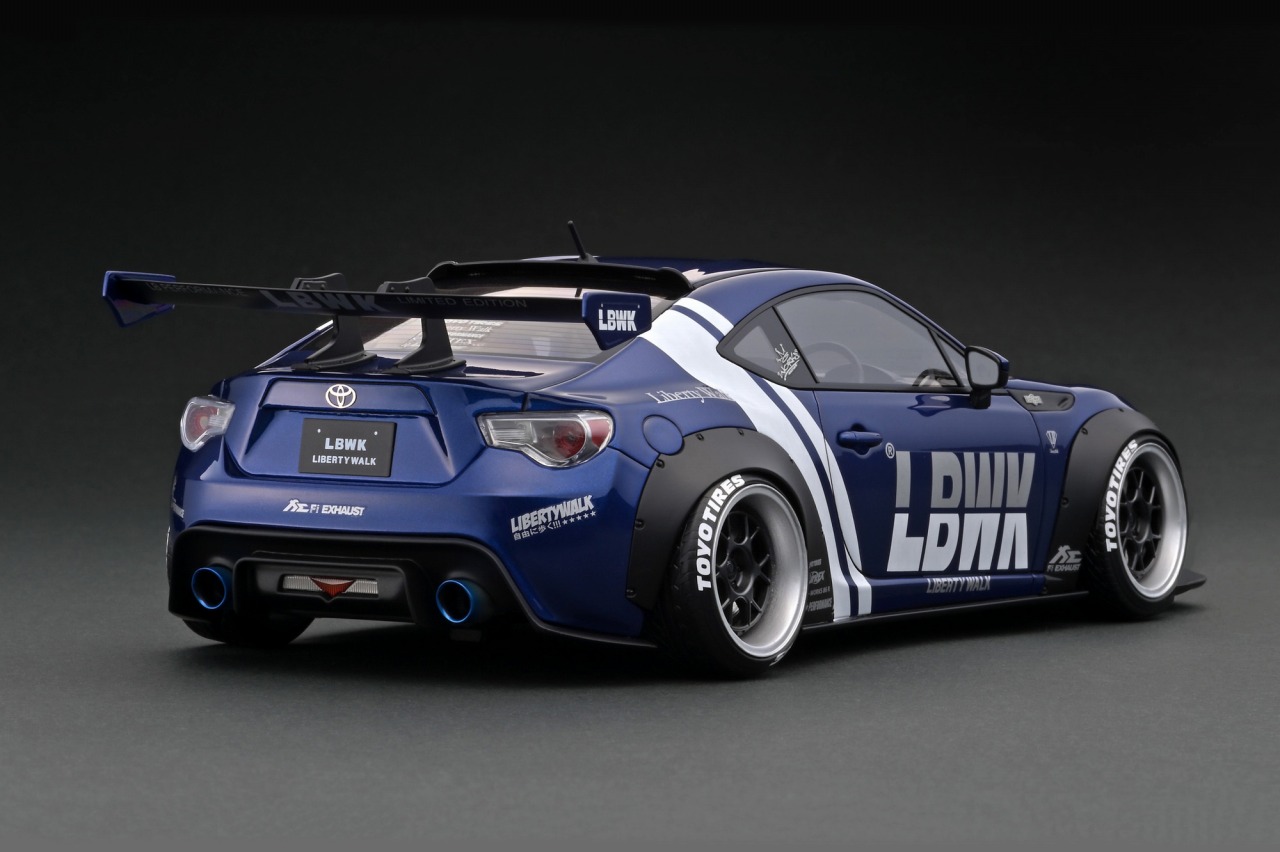 1/18 スケール「LB ☆ nation TOYOTA 86」カラーサンプルUP