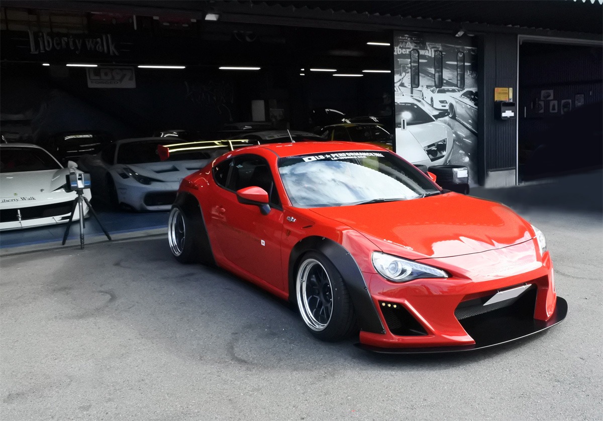 1/18 スケール「LB ☆ nation TOYOTA 86」カラーサンプルUP