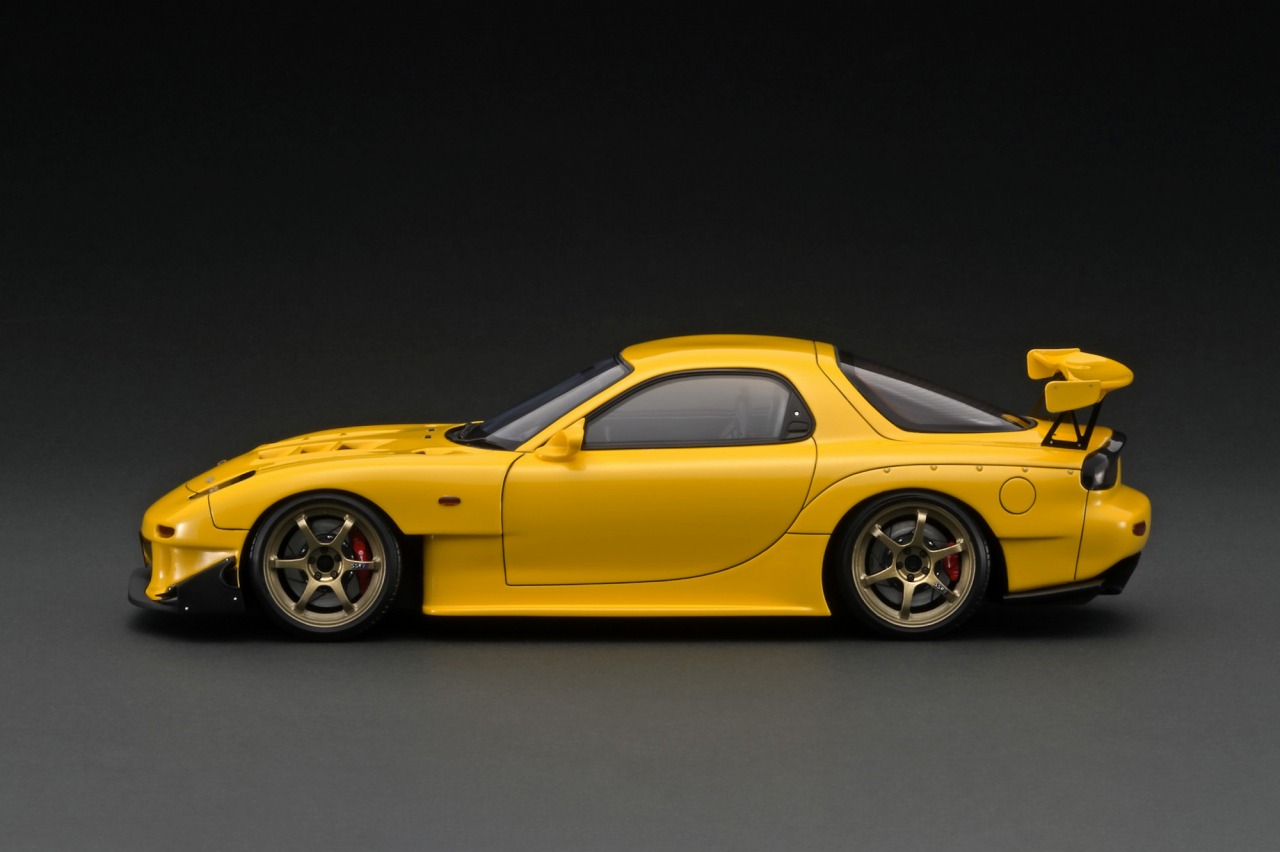 いよいよ明日!1/18 エンジン付 WEB限定 「アンフィニ RX-7 いよいよ明日!1/18 エンジン付 WEB限定 「アンフィニ RX-7