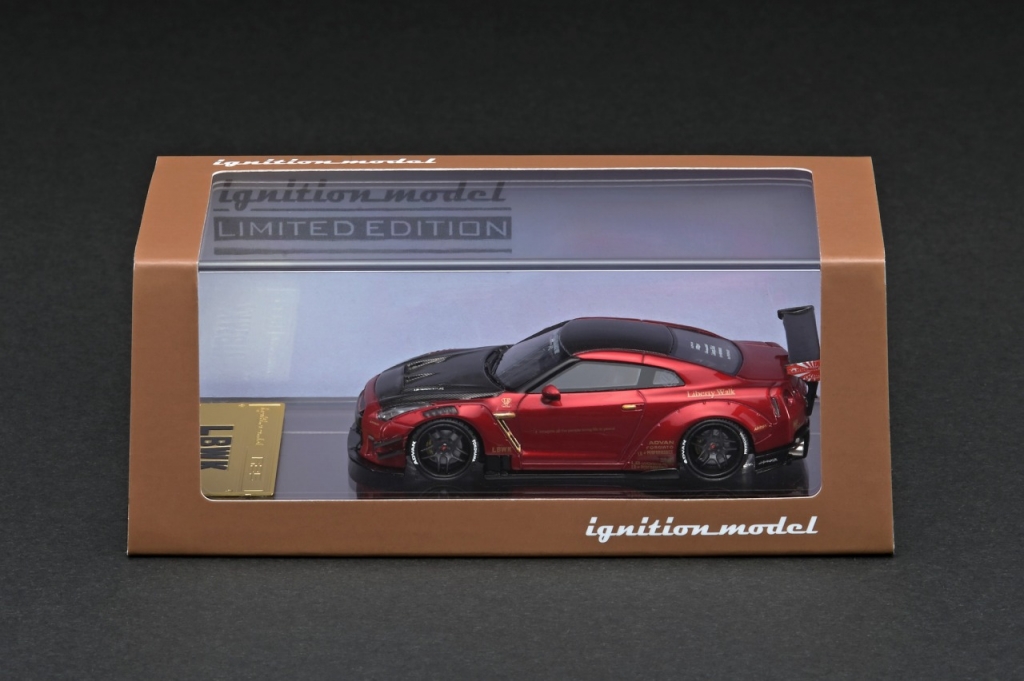 予告：1/64 WEB限定モデル「LBWK GT-R R35 type 2 エンジン付」7/11