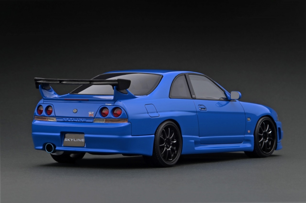 カラーサンプルUP：1/18 スカイライン GT-R (BCNR33) × 2カラー