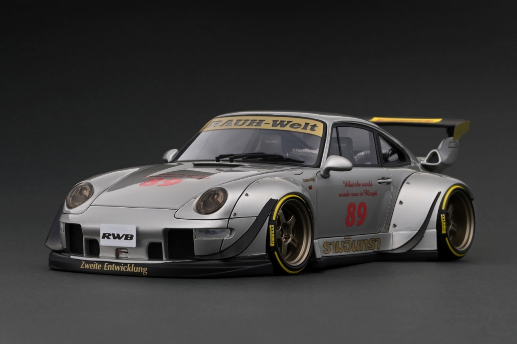 予告:WEB限定 フィギュア付「1/18 RWB 993 」8/16(火) 受注 予告:WEB限定 フィギュア付「1/18 RWB 993 」8/16(火) 受注