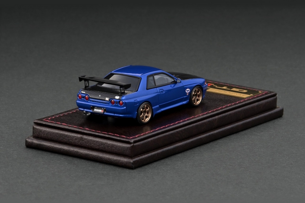 イグニッションモデル1/18 ニッサン スカイラインGT-Rニスモ(R32