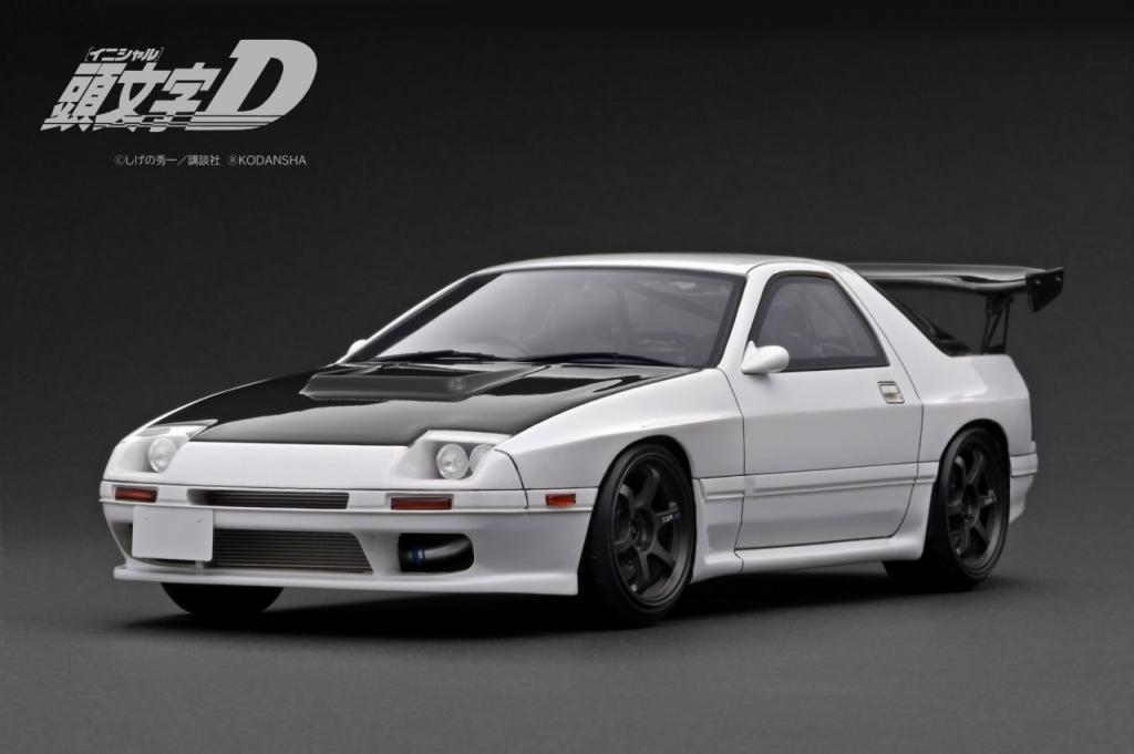 いよいよ明日！1/18「涼介」フィギュア付 限定モデル：頭文字D