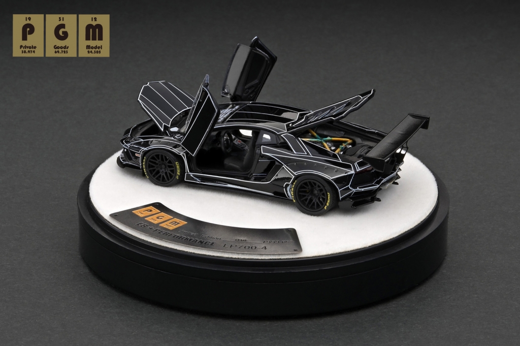 PGMから新製品リリース :1/64フル開閉「Nismo R34 Z-Tune」新