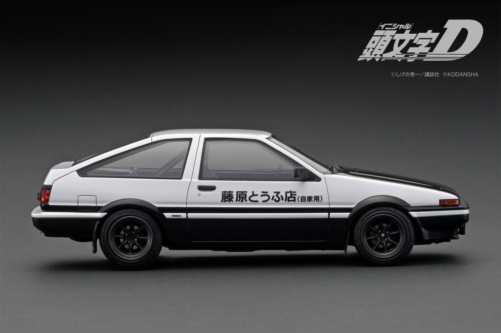 明日!1/18「拓海」フィギュア付 限定モデル:頭文字D「AE86 カーボン