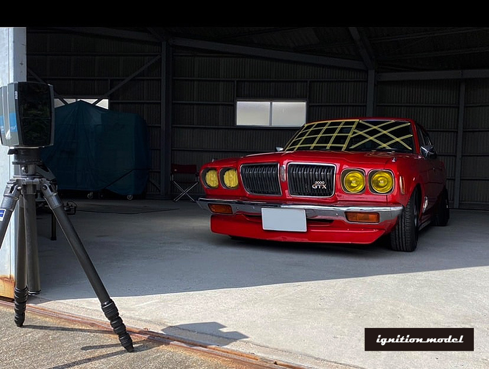 旧車ファン必見！ 1/18スケール「サメブル 4ドア」リリース間近