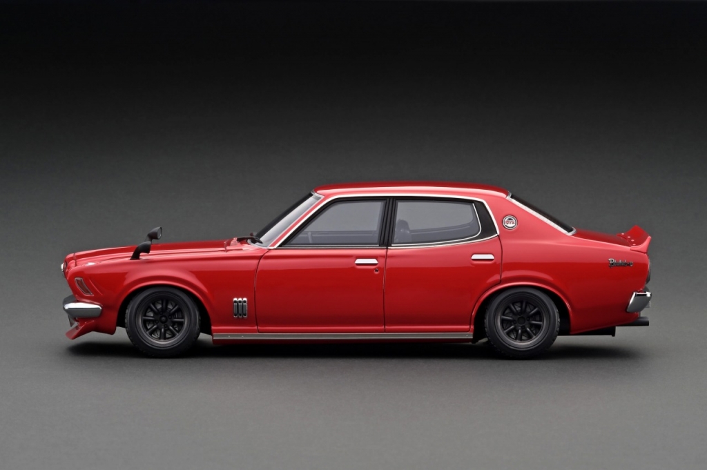 1/18スケール「サメブル 4ドア(G610）」カラーバリエーション サンプル
