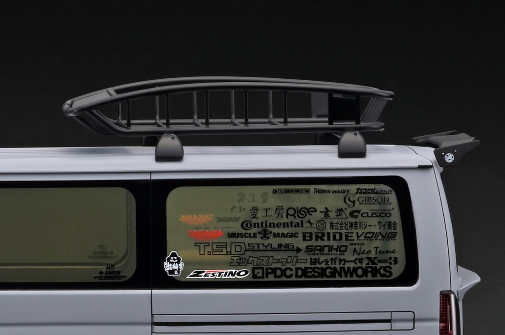 明日！1/18スケール 限定モデル「T・S・D WORKS HIACE ルーフラック付