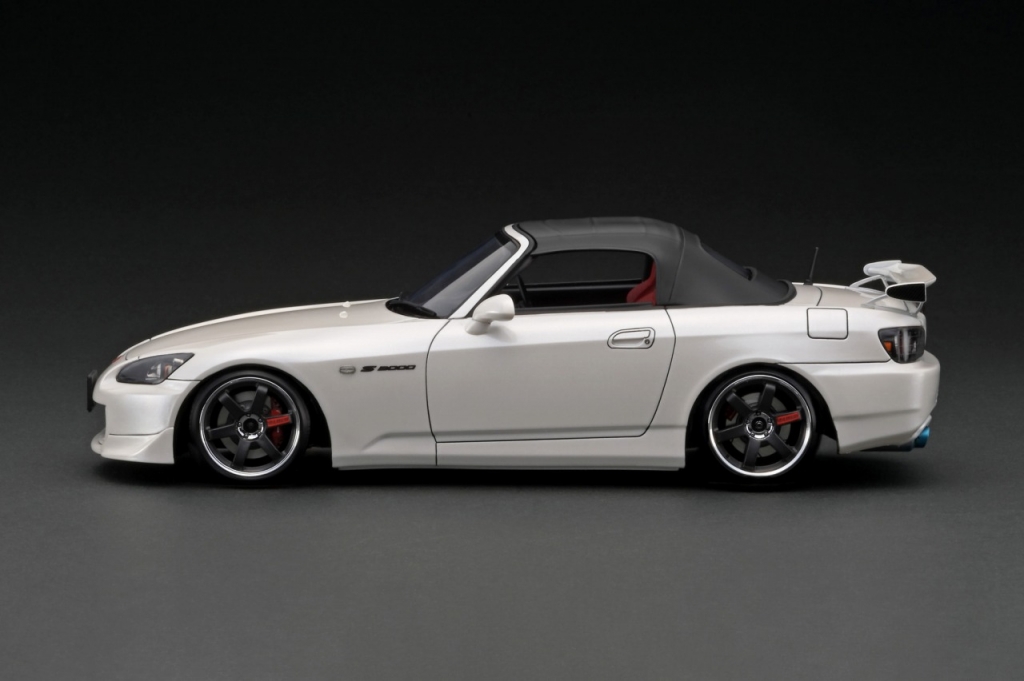 明日、1/18エンジン付 WEB限定モデル「Honda S2000 (AP2)」受注