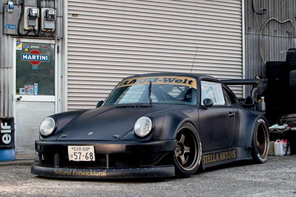 1/18スケール 「RWB 930 STELLA ARTOIS」カラーサンプル UP