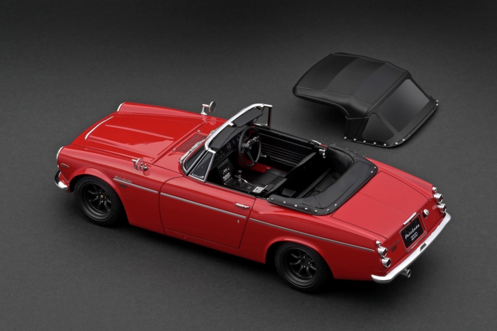 1/18スケール「DATSUN Fairlady 2000 (SR311)」9月上旬からご予約