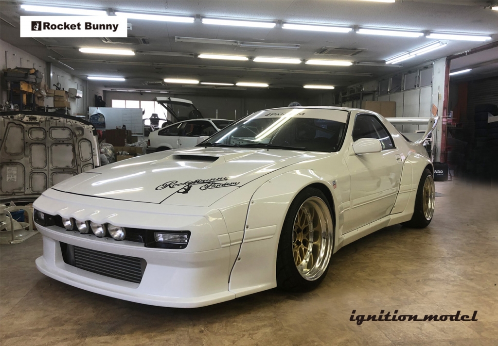 1/18スケール「PANDEM RX-7 (FC3S)」に仕様違いのバリエーション