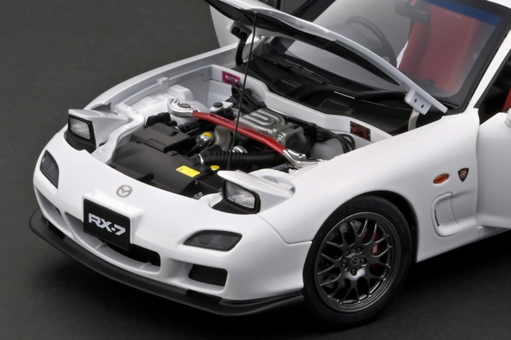 フル開閉「1/18 Mazda RX-7 SPIRIT R 」TK.STORE限定で販売