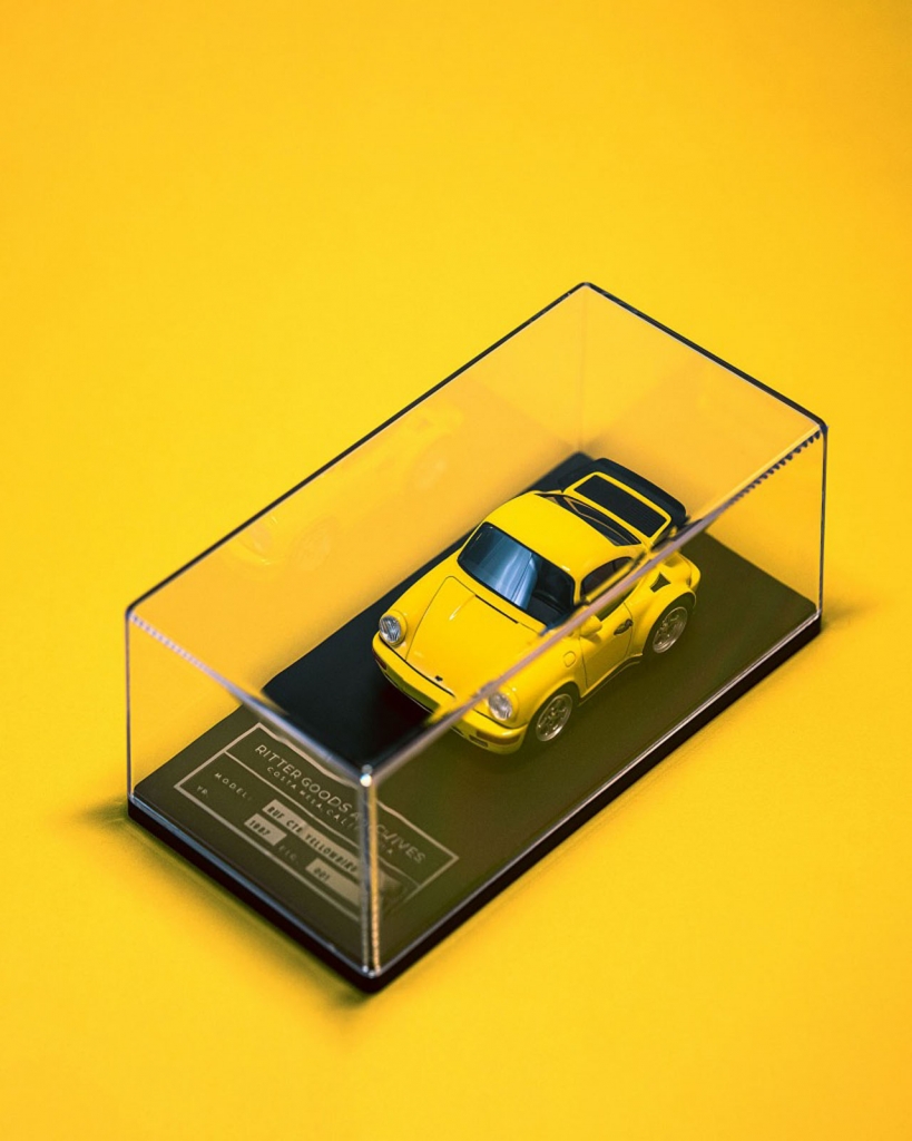 新春企画：WEB限定モデル「1/43スケール RUF CTR YELLOWBIRD」1月5日