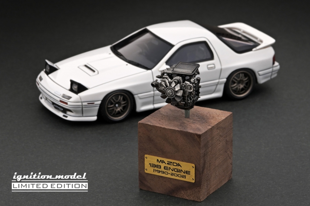 RE雨宮のデモカー「1/18 Mazda RX-8 (SE3P)」× 6カラーをご予約 RE雨宮のデモカー「1/18 Mazda RX-8 (SE3P)」× 6カラーをご予約