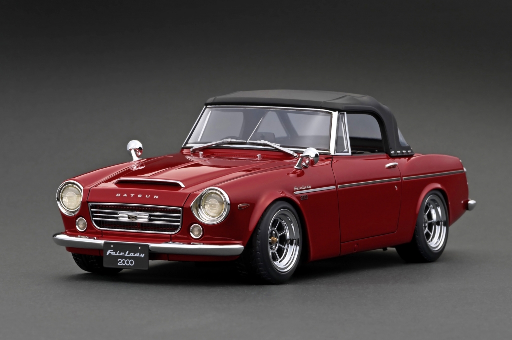 1/18スケール「DATSUN Fairlady 2000 (SR311)」各種は3月14日 1/18スケール「DATSUN Fairlady 2000 (SR311)」各種は3月14日