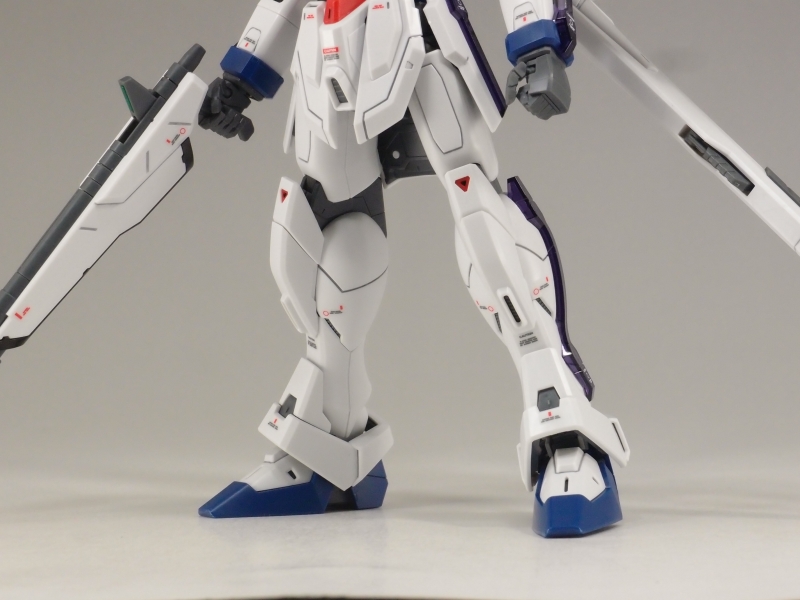 MG 1/100 GX-9900 ガンダムX (機動新世紀ガンダムX) レビュー
