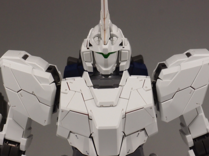 PG 1/60 RX-0 ユニコーンガンダム (機動戦士ガンダムUC)レビュー