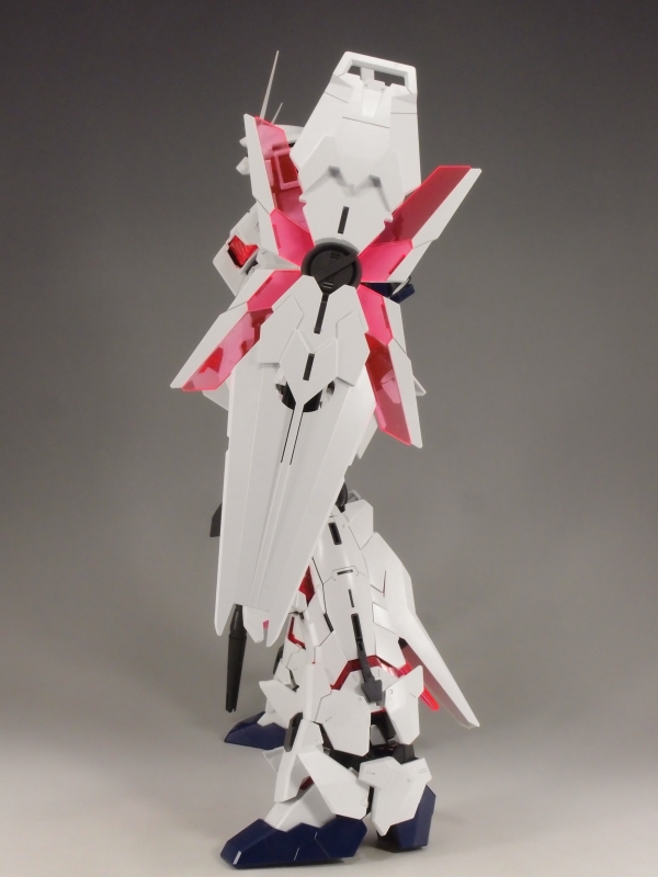 PG 1/60 RX-0 ユニコーンガンダム (機動戦士ガンダムUC)レビュー PG 1/60 RX-0 ユニコーンガンダム (機動戦士ガンダムUC)レビュー