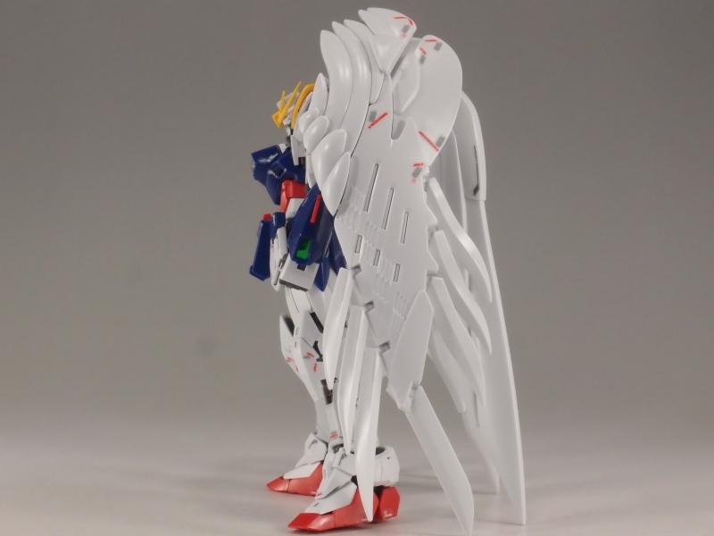 RG 1/144 XXXG-00W0 ウイングガンダムゼロ EW (新機動戦記 RG 1/144 XXXG-00W0 ウイングガンダムゼロ EW (新機動戦記
