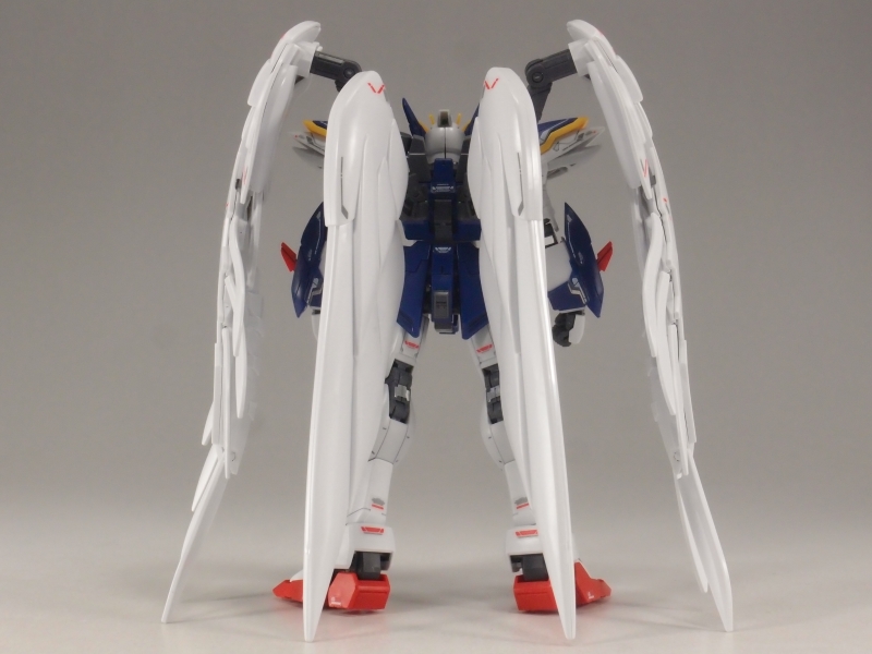 RG 1/144 XXXG-00W0 ウイングガンダムゼロ EW (新機動戦記