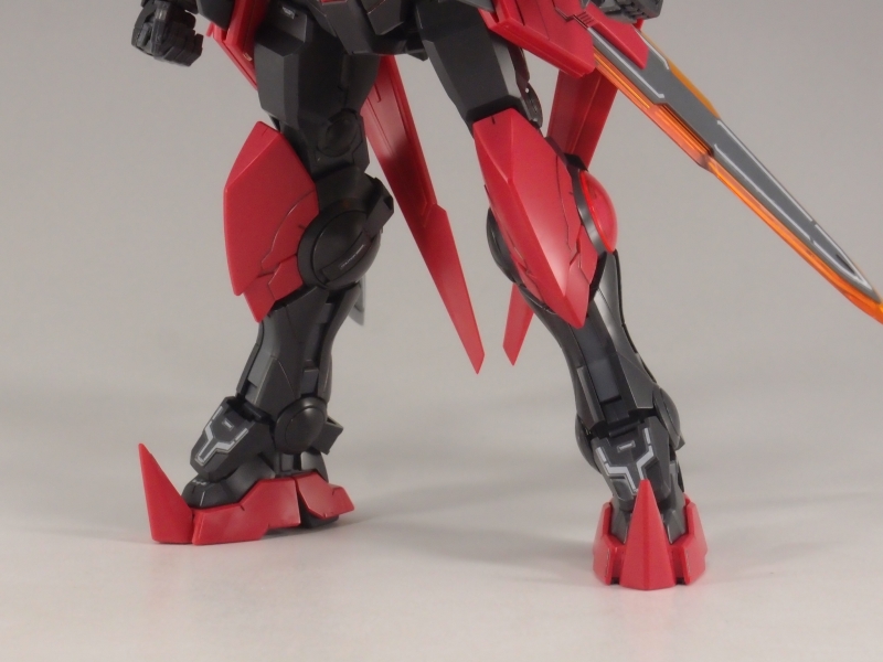 Amazon | MGBF 1/100 ガンダムエクシアダークマター (ガンダム