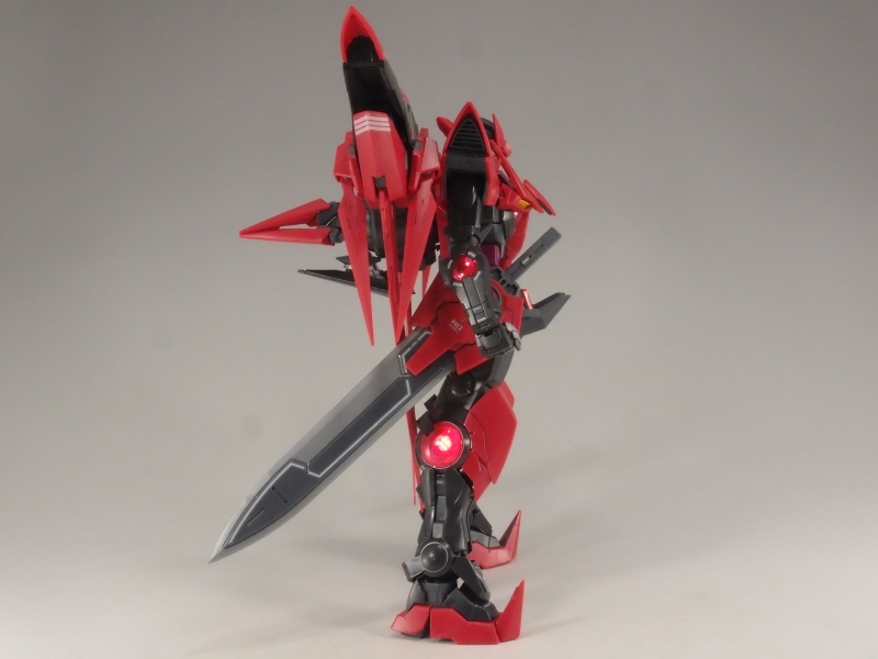 MG 1/100 ガンダムエクシアダークマター｜バンダイ ホビーサイト