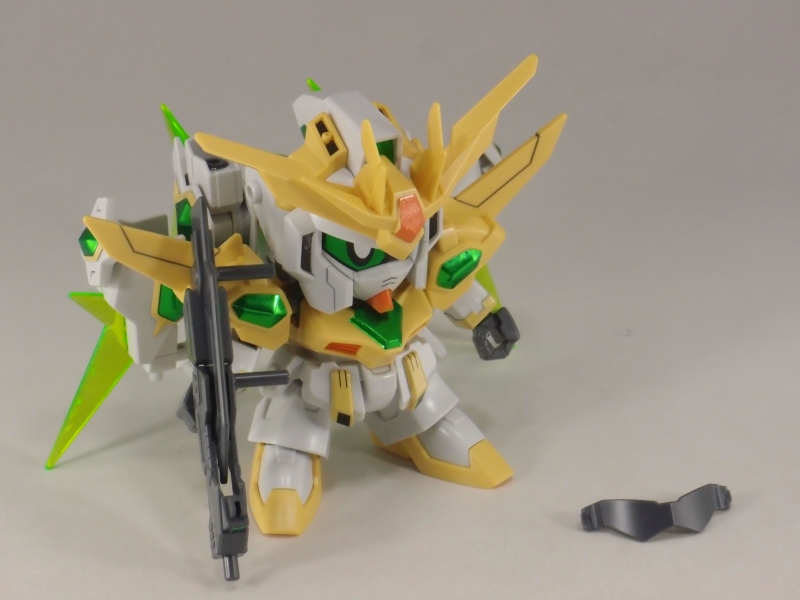 SDBF スターウイニングガンダム｜バンダイ ホビーサイト