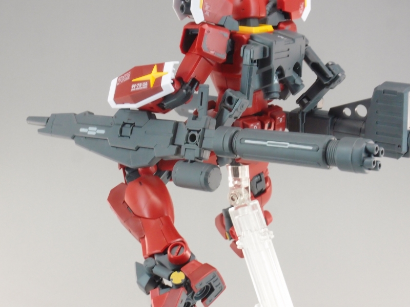 MG 1/100 ガンダムアメイジングレッドウォーリア (ガンダム