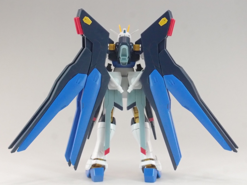 HG ストライクフリーダムガンダム ZGMF-X20A HGCE 1/144 ストライクフリーダムガンダム｜バンダイ ホビーサイト