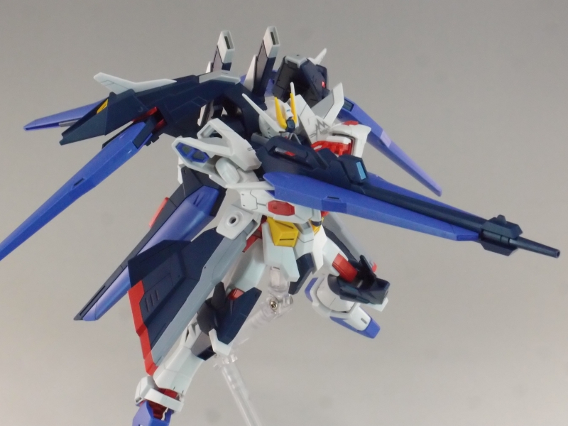 HGBF 1/144 アメイジングストライクフリーダムガンダム