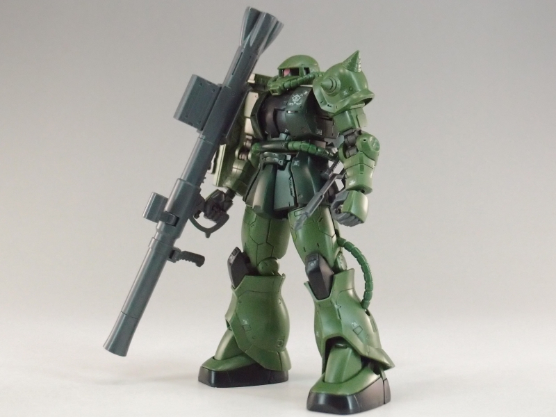 HGUC 1/144 MS-06C ザクⅡ C型 / C-5型【 塗装完成品 】/ 機動 HGUC 1/144 MS-06C ザクⅡ C型 / C-5型【 塗装完成品 】/ 機動