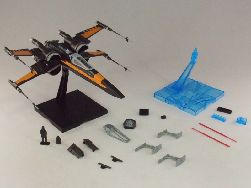 STAR WARS 1/72 ブーステッド・Xウイング・ファイター ポー専用 STAR WARS 1/72 ブーステッド・Xウイング・ファイター ポー専用