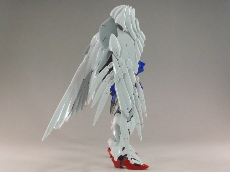 ハイレゾリューションモデル 1/100 XXXG-00W0 ウイングガンダム ハイレゾリューションモデル 1/100 XXXG-00W0 ウイングガンダム