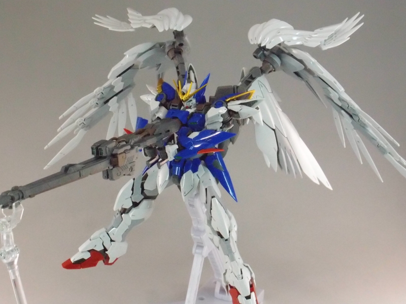 ハイレゾリューションモデル 1/100 XXXG-00W0 ウイングガンダム
