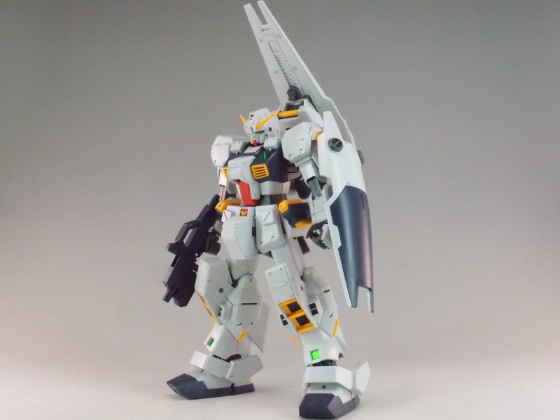 MG 1/100 RX-121-1 ガンダムTR-1 (ヘイズル改) (ADVANCE OF Z