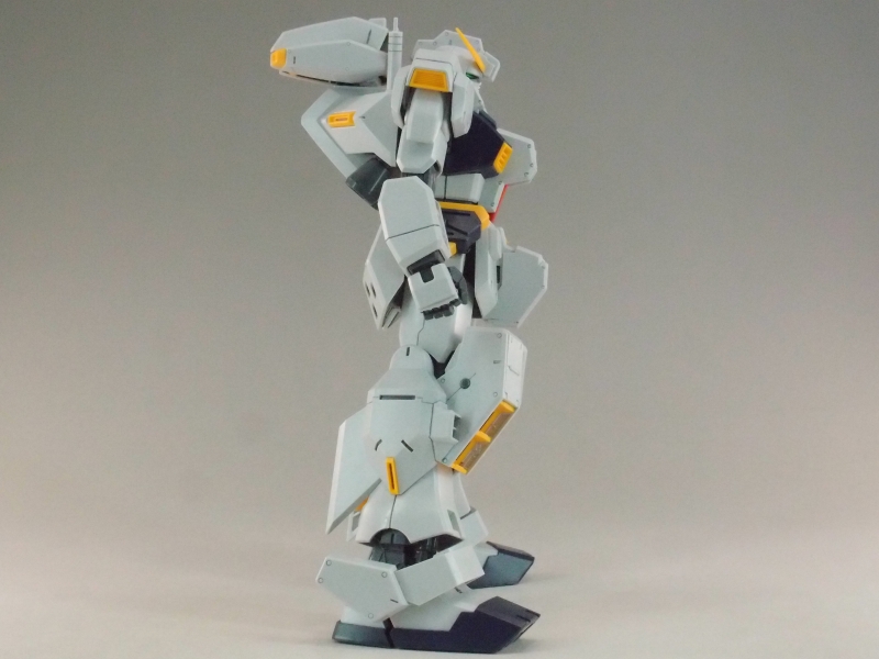 BANDAI - プレミアムバンダイ限定 MG 1/100 RX-121-1 ガンダムTR-1[ヘイズル改] 機動戦士Zガンダム外伝 ADVANCE OF Z 〜ティターンズの旗のもとに〜 プラモデル バンダイスピリッツ MG 1/100 ガンダムTR－1 ［ヘイズル改］【再販】【2025